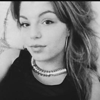 ⚽️Footballeuse ⚽️gardienne de buts ⚽️seniors filles ✂️coiffeuse Franck Provost ✂️portugaise Italienne ️