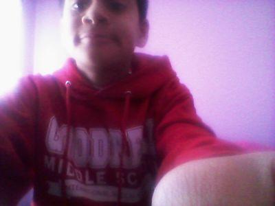 ElielSalena11's profile picture. Idfk Wat to do lol