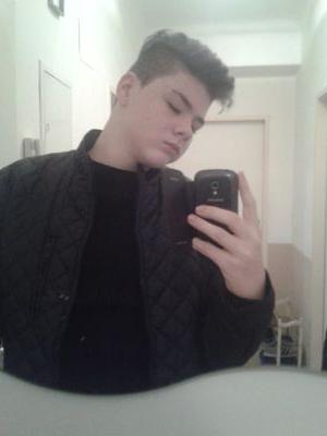 ★follow me and i follow back★