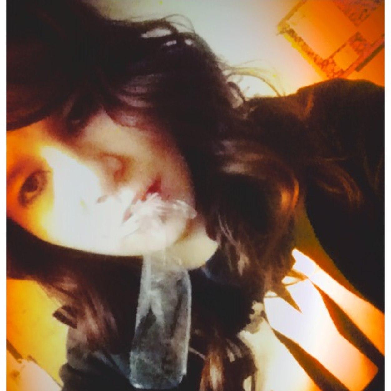 Im 18
I Have A Boyfriend Named Ronnie
I Got Madison Compreheinsive High School
Im In The 12th Grade