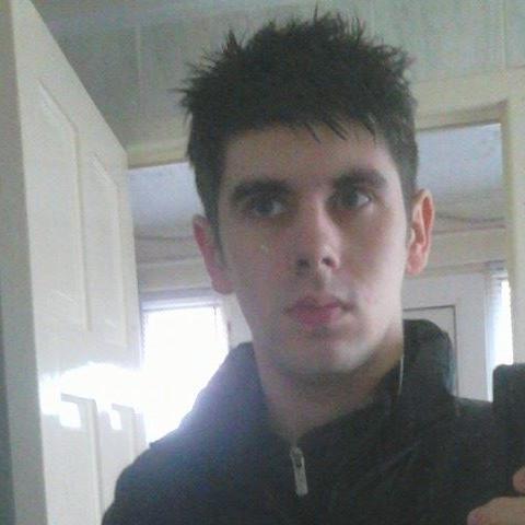 hi my name is jamie Age 23 1 of march 1993 https://t.co/yduTbfDV3b https://t.co/8tppeiW2oS