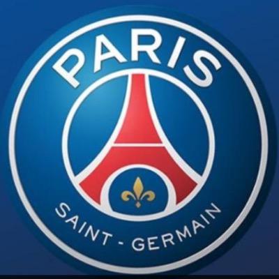 inchà ll ici c'est PARIS avec la pp d'oeuf