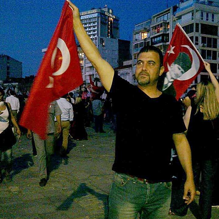 Kitap isteyenler Facebook’ta bana ulaşabilirler