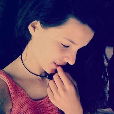 Si has construido castillos en el aire , tu trabajo no se pierde; ahora coloca las bases debajo de ellos