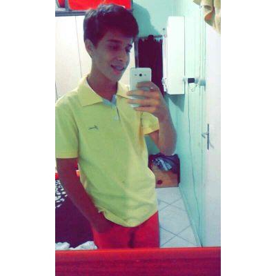 fiz esse reggae pra você pra nunca mais se esquecer que eu ainda to aqui e que não tem porque fugir