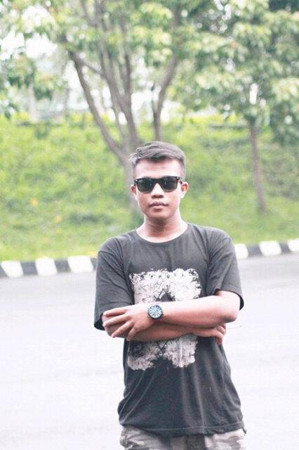 Anak kemarin sore ! :)