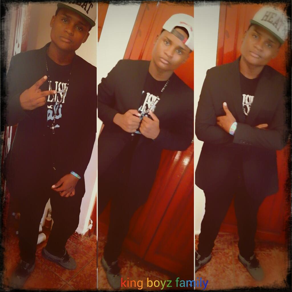 Oye_CosbY's profile picture. ❤️king Boyz Family