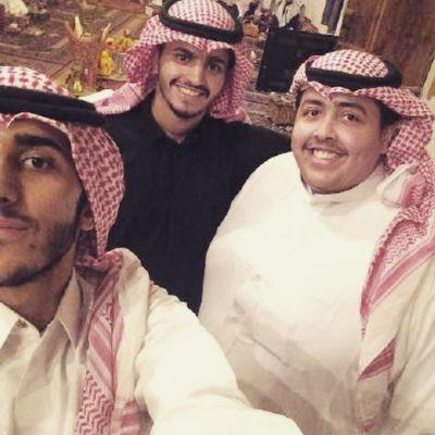 استغفرالله العلي العظيم واتوب إليه .