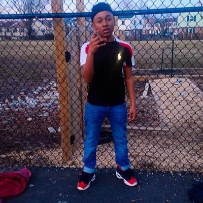 LongLiveDoDo ... E4DD E4W #FreeMyPops #FreeBebo #FreeKeem #FreeGleesh