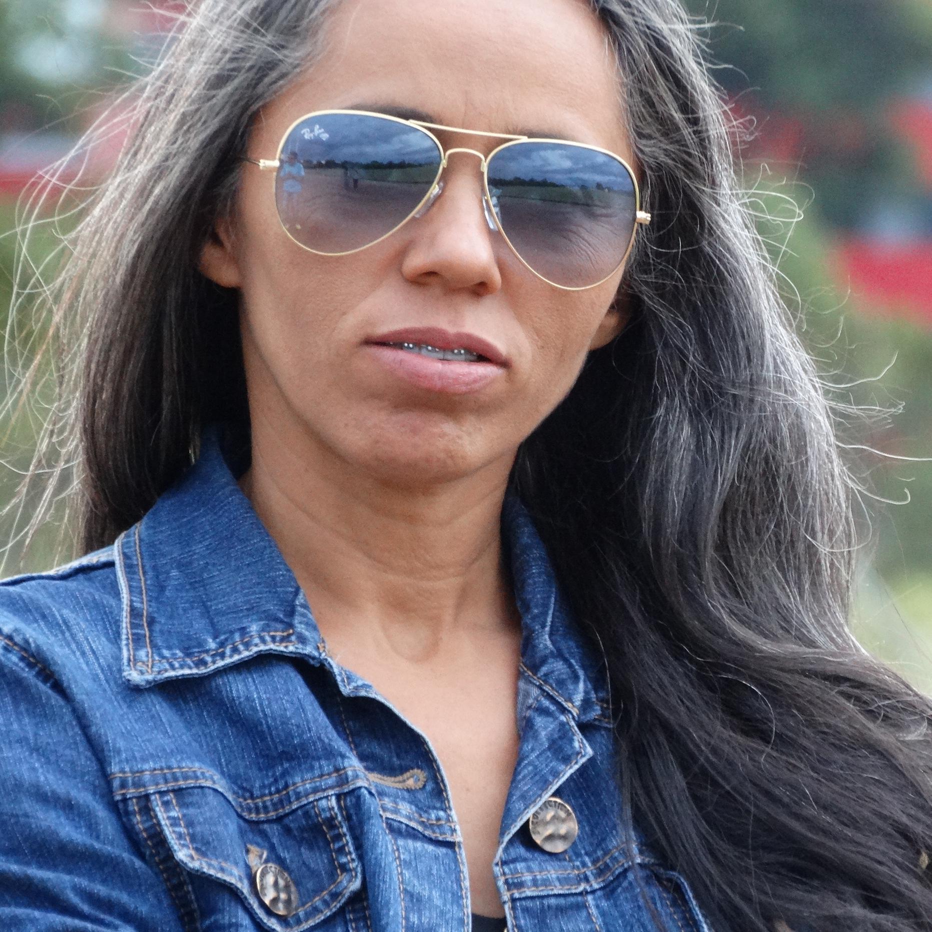 Uma mãe moderna,que ama as filhas que ama de coração ser mãe...