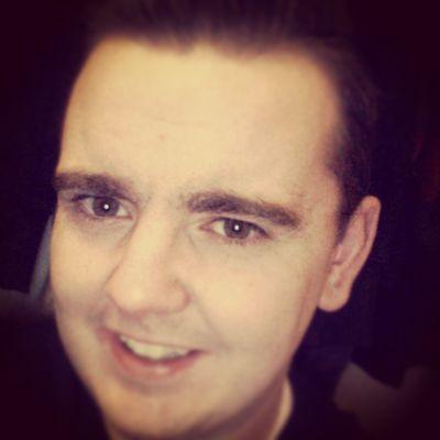 Brax88's profile picture. Am gay.... get over it :P