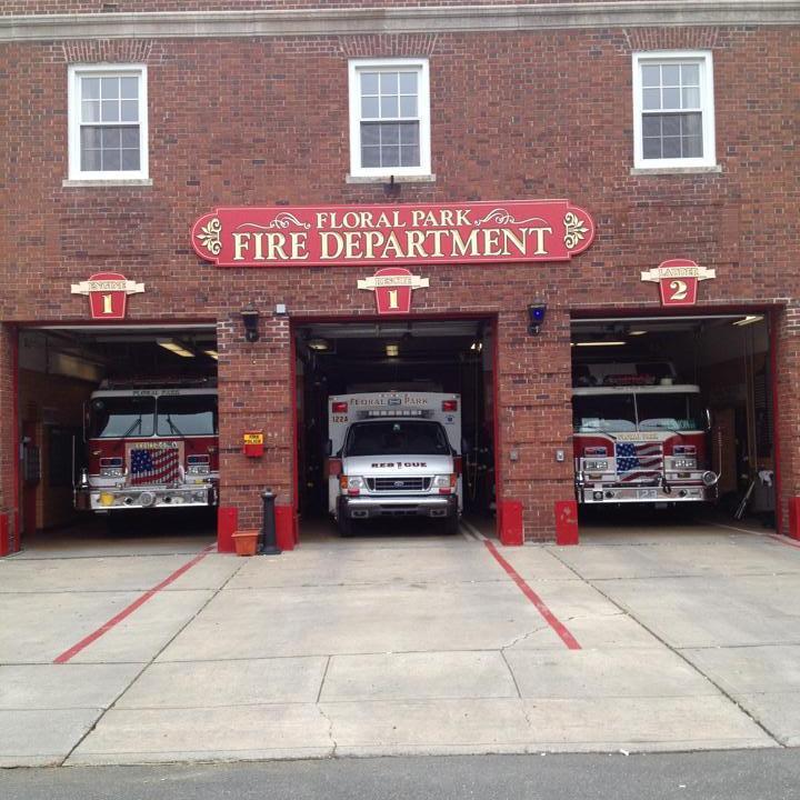 this twitter only for post Working Fire MVA MAF Working House Fire and Working Car Fire that all this twitter is for Fire Pic at firephotographyjob10@aol.com
