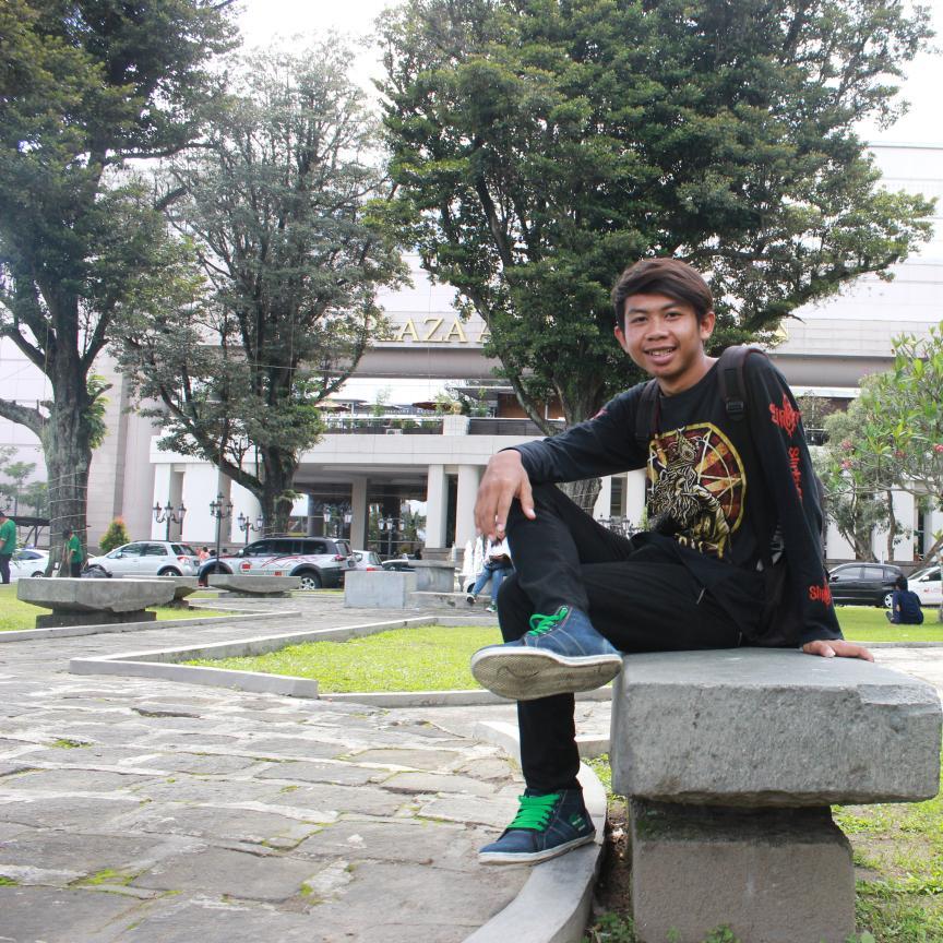 Ocolincil's profile picture. 