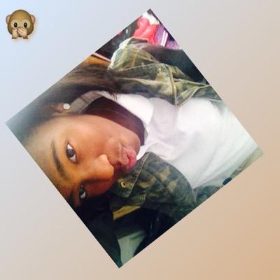 That Hoe Been A Fan, Been Watchin Nae Every Since, Cause She Been A Fan!!