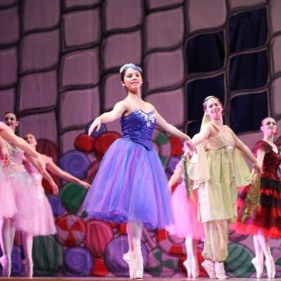 SydneyCrawson's profile picture. 