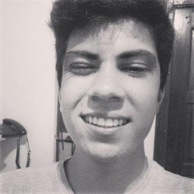 Andrei_Salazar's profile picture. As vezes é preciso correr antes mesmo de começar a andar.