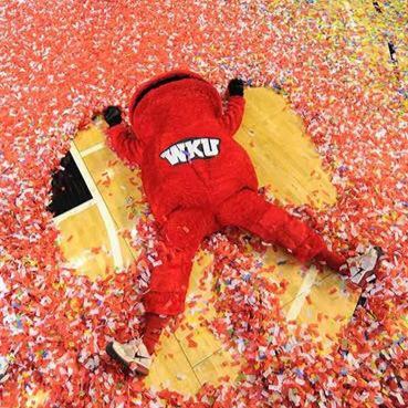 Not affiliated with WKU - Send in your favorite make out pics and we will anonymously post!