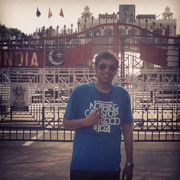 Bibliophile, occasional blogger, passionate Liverpool fan, filled with a desire to travel and explore. Try to look at the world with curiosity tinted lens.