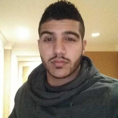 rickyjhalli's profile picture. 