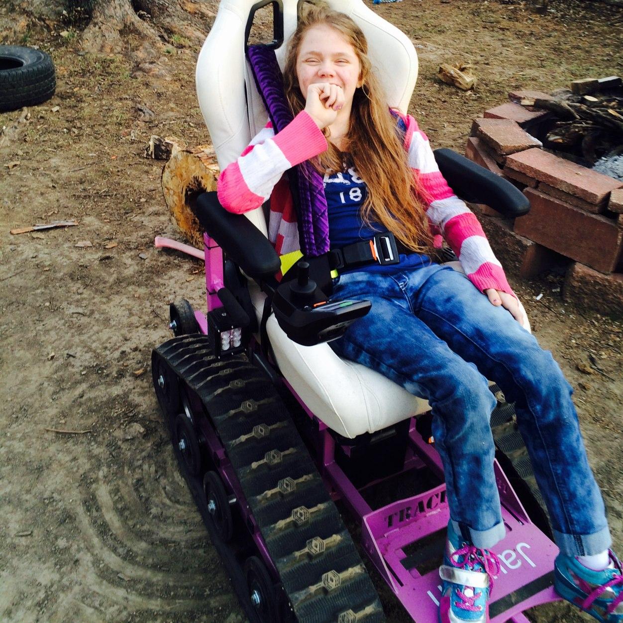 Help_jauslyn's profile picture. I have CP & Epilepsy, I like 2 help people, I Love art & animals! Thank you to everyone that helped with my trac-chair its awesome!