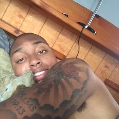@Queeeeen_ has my heart