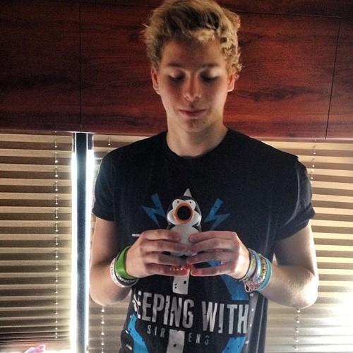 Luke is my Best Owner ever - 5 Seconds Of Summer