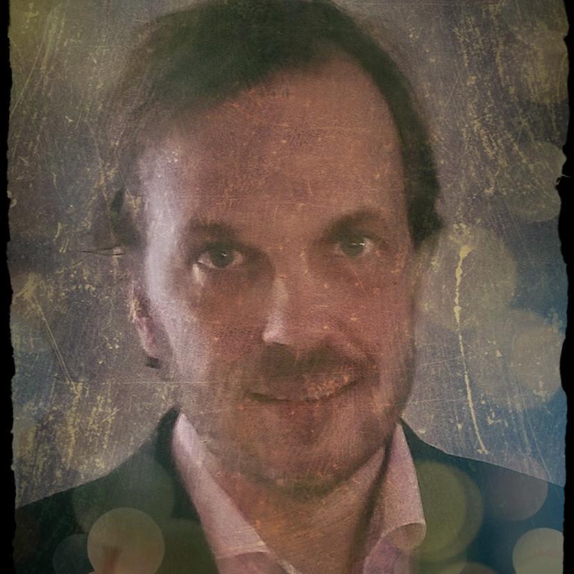 MAEniklas's profile picture. Predicted, Tracked, Sold, Served & Happy!