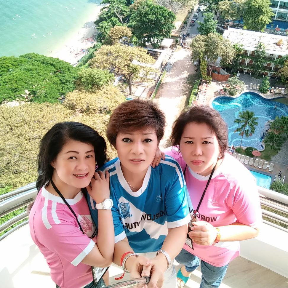 evelyn_justia's profile picture. 