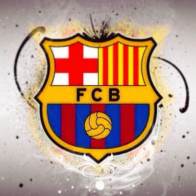 I love Justin Bieber,Demi Lovato,Little mix,Road Trip... I love football SOO much! Road Trip and Louis Tomlinson follow me xx