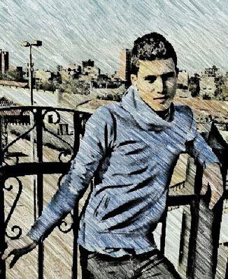 ‏‏‏‏‏طالب ف كليہ الأداب جامعه دمنهور قسم الجغرافيا الطبيعيہ الفرقه الأولي .....ولاعب كره ف نادي النصر الرياضي تحت 20 سنه