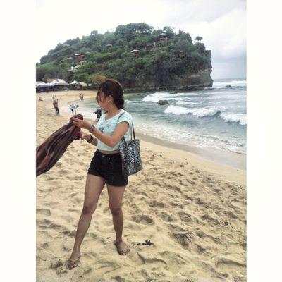 A wife of Rizki Hidayat and young mom Afsheen Afifa Hidayat || 21 aug || Islam || A ticketing staff airlines at travel agent