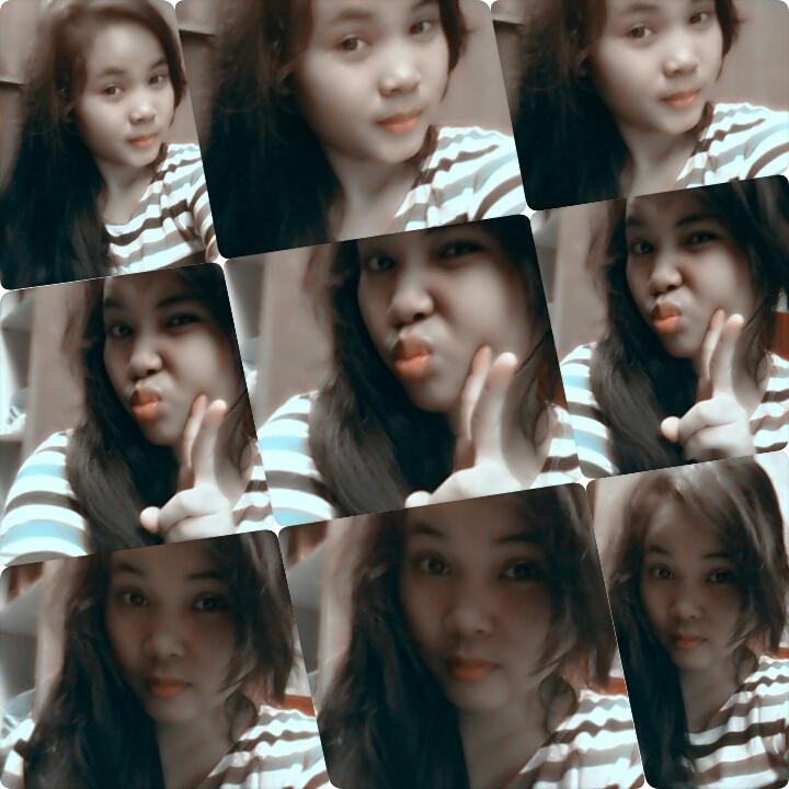 renywahyuni18's profile picture. 