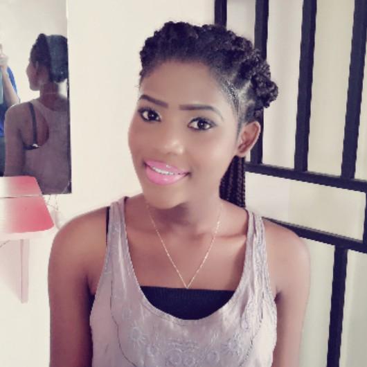 What you doin viewin my Bio? Lookin for intel to snitch on me or something? B*tch please! Uhmm am a darling, Follow #IFollowBack