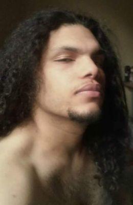 ·•°* Writer *°•·

---——---|====(°/•) Life long Martial Artist (°/•)====/  

x3 x3 Hopeless Romantic x3 x3 

|--|----| Gamer