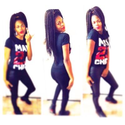 Her Name Nay ✌️ FMOIG:FamoussNayyy Follow back . baller #14
