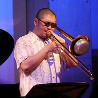 鳥塚心輔 (@strombird) Twitter profile photo