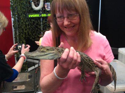 Birds, dragonflies, reptiles, mammals, moths, photography, The Walking Dead, Marvel, Supernatural and cats, partner of @Itsacatslife2