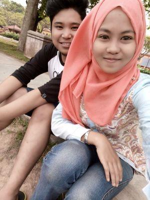 i'm promise i will take good care of you n your heart ♡ ☺ taken with @mhanifzulcaffle b always in my heart. never give up!!