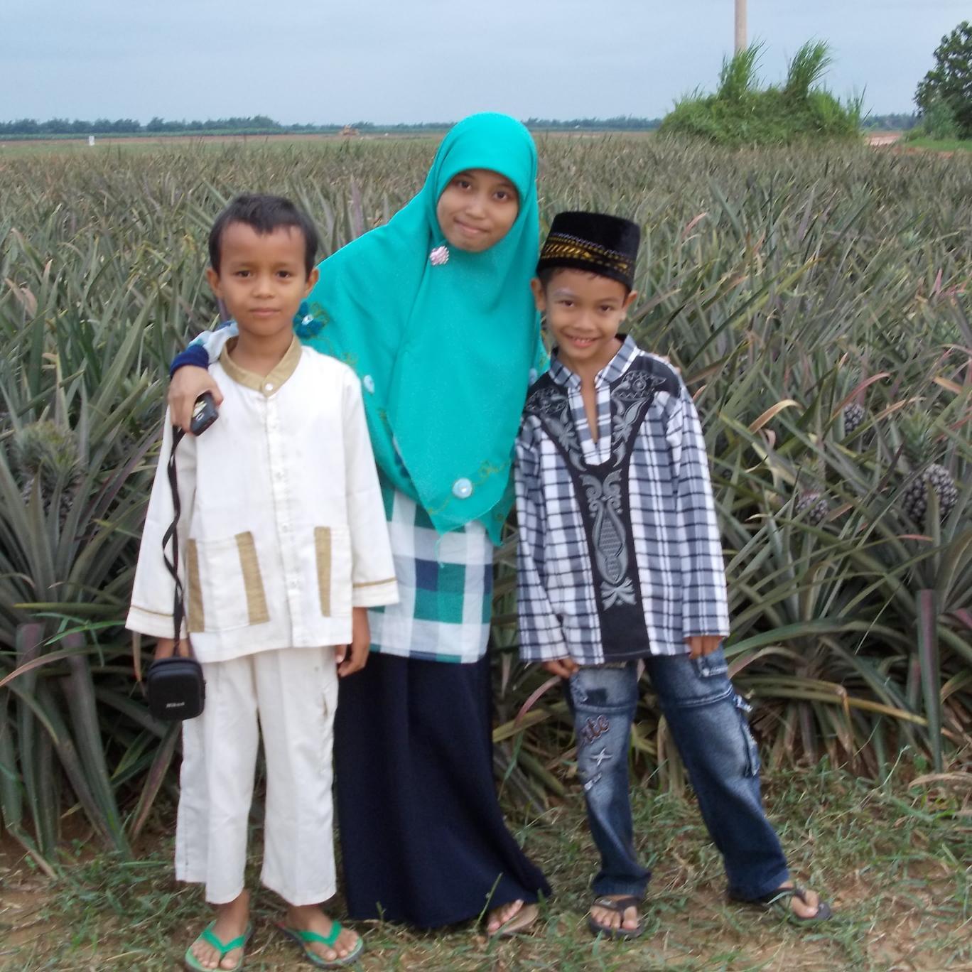 Bekerja dengan sunguh-sungguh dan Segera BANGKIT dari KETERPURUKAN..