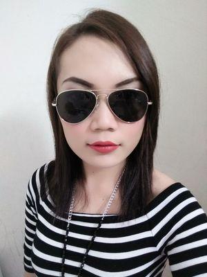 love to smile:)..& owes think positive^^.,,girl from sarawakian