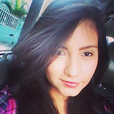 Pole Dancer-Estudiante de Ingenieria #UNITEC - Responsable Juvenil Adjunta de @LosguayosJVP