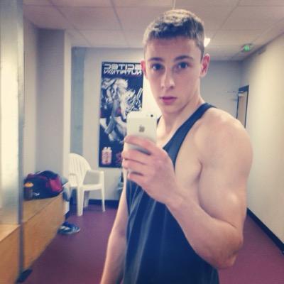 BillyChapman22's profile picture. ▪️17 ▪️UK ▪️gym life ▪️️ISYMFS