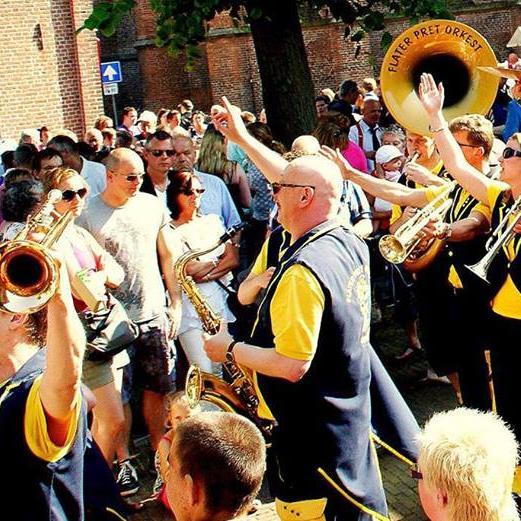 OBNDweildag's profile picture. Op zaterdag 22 juni 2019 vindt de 9e editie van de OBN Dweildag in Hasselt plaats. Bands kunnen zich weer inschrijven op de site!