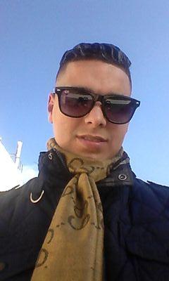 HichamMerob's profile picture. 