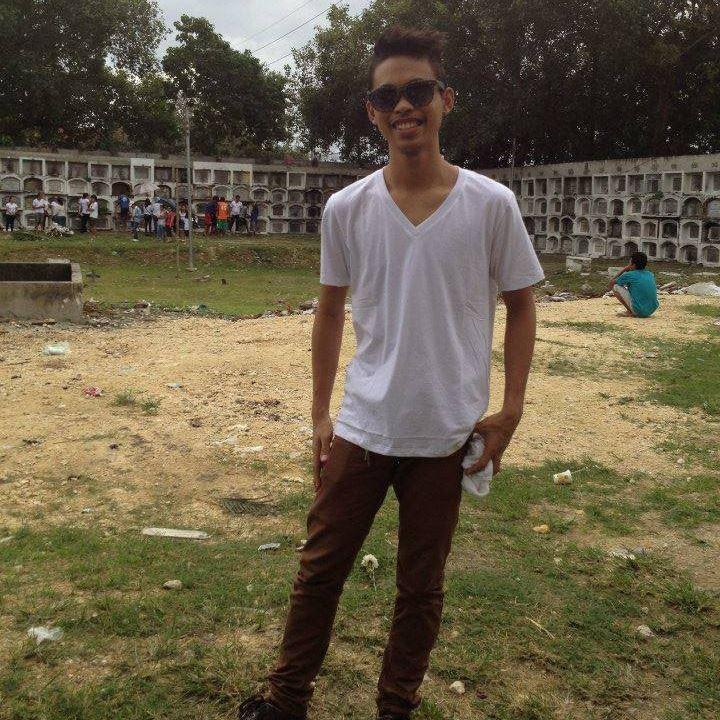 anthoneiii's profile picture. :D