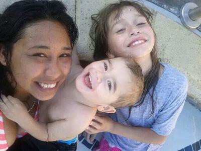 EmaBadgirl22's profile picture. 