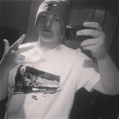 R.I.P. para mis rayadas y R.A.P. para mis oidos .      Seguiremos dando HIP HOP , de Zenit , el Chojin y Zatu .