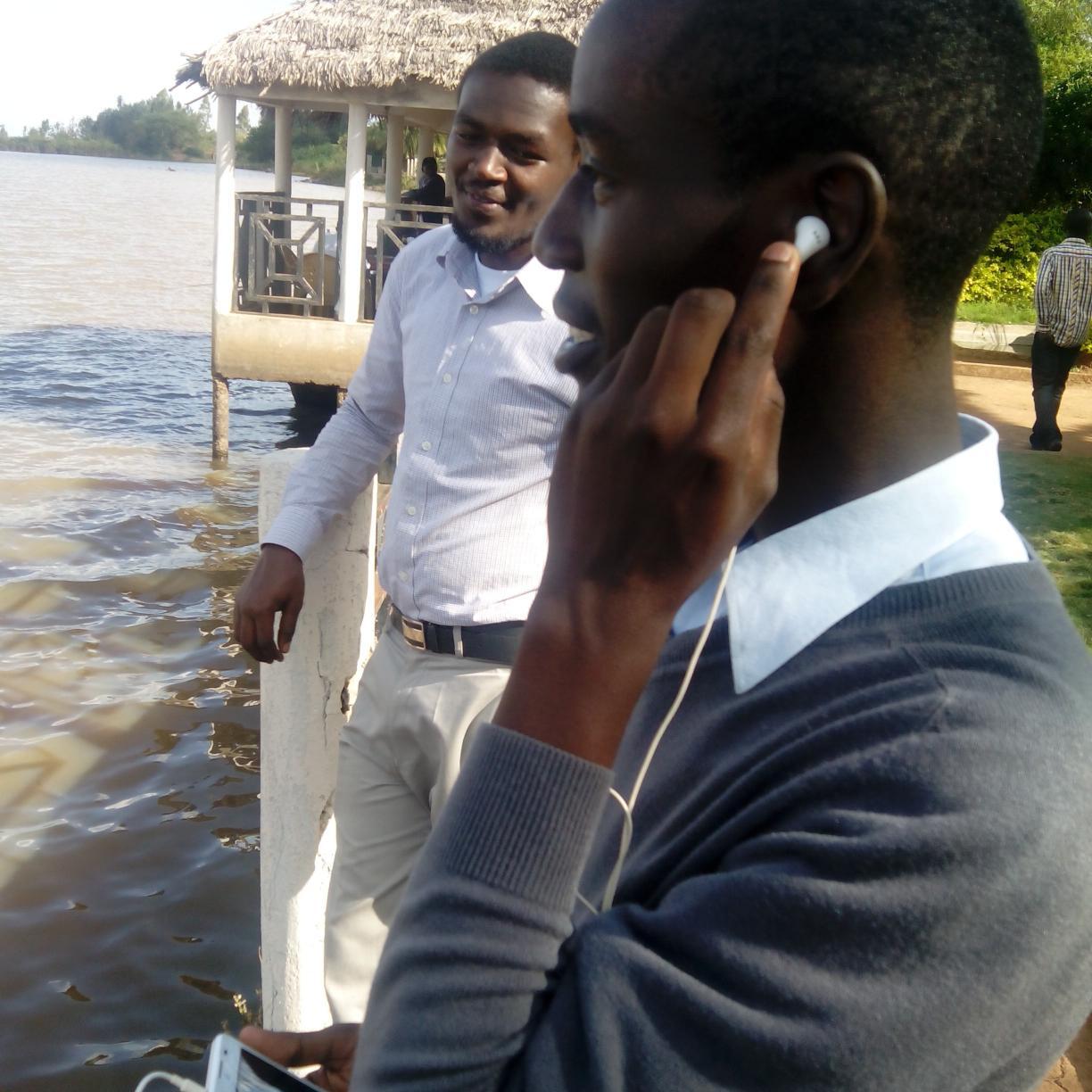 Iyazesh's profile picture. student
Programmer,
Animator