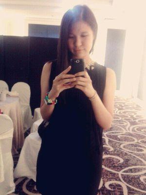 PeiLuan21's profile picture. back off.