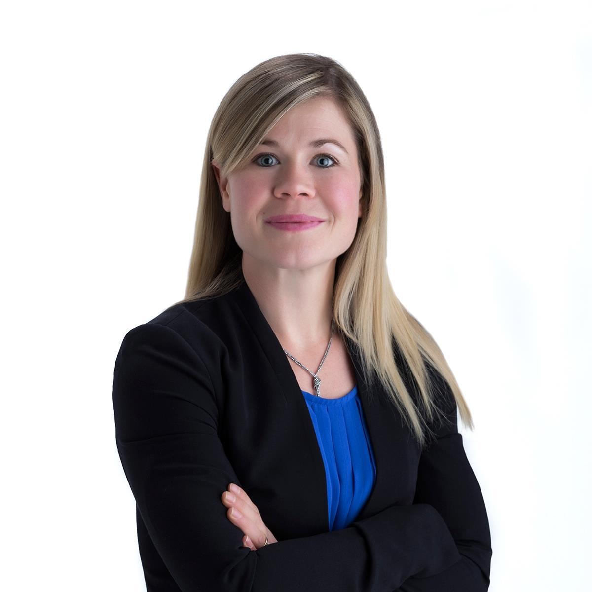 I’m a financial advisor passionate about helping my clients get to their financial happy place, wherever that may be!